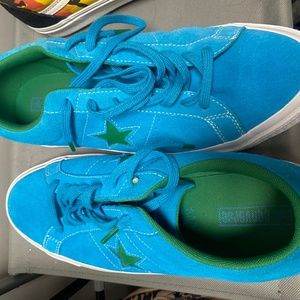 Mens 10.5 converse